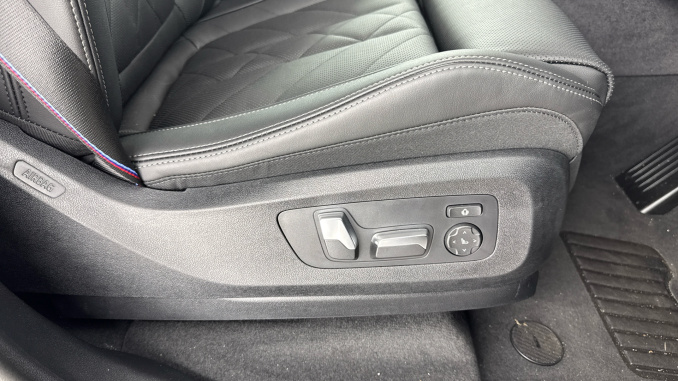 BMW X5 xDrive40d MHT M Sport 5dr Auto [Pro Pack] Diesel Estate - Image 38
